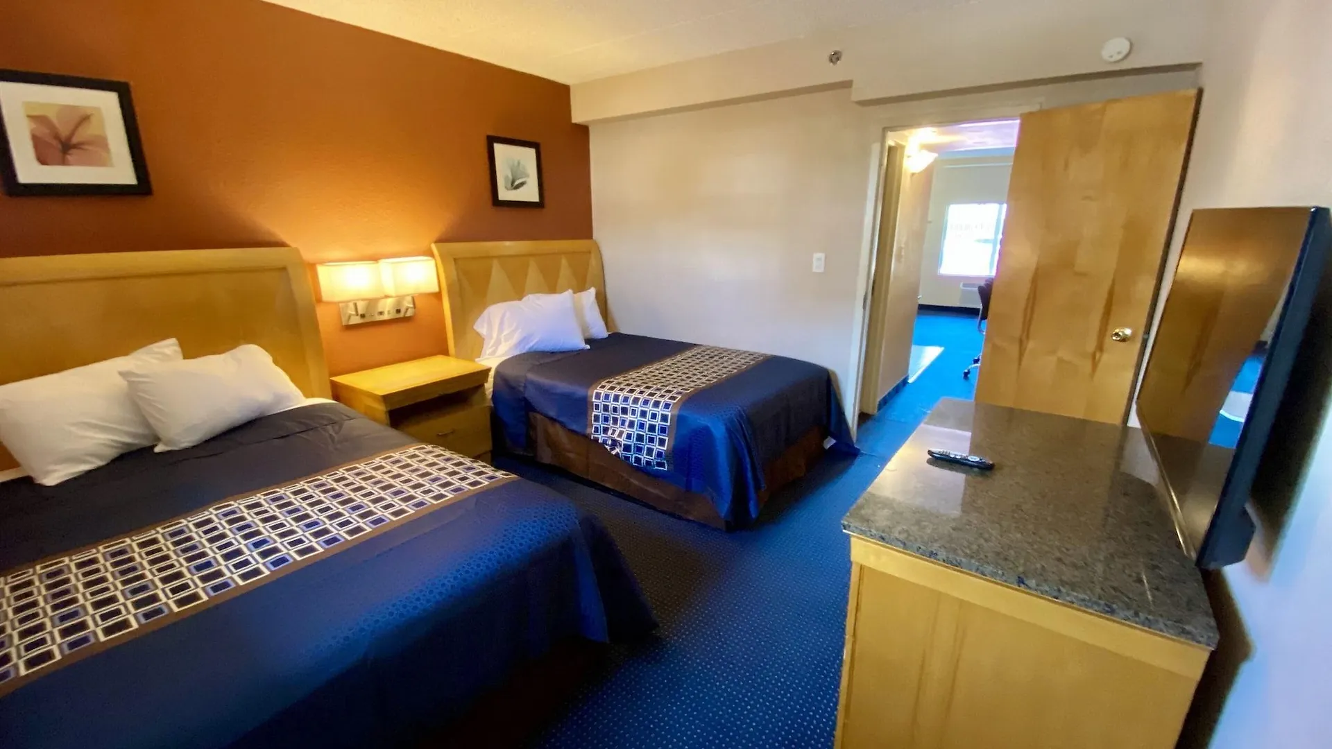 Hotel Breeze Inn & Suites, Virginia Beach